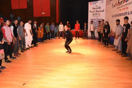 5th Day -Theater Workshop & Auditions Karachi Youth Festival 2017-18 (12)