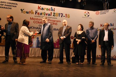 Award Distribution In Karachi Youth Festival 2017-18 At Arts Council Karachi (32)