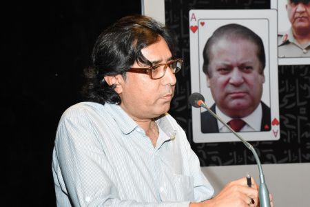 Book Launch Of \'The Party Is Over\' By Suhail Warraich At Arts Council Of Pakistan Karachi (15)
