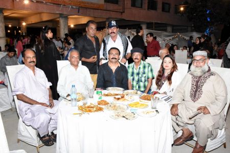 Eid Milan & Mango Party For Members Of Arts Council Karachi (32)