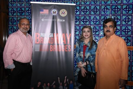Lock Mela At Arts Council Of Pakistan Karachi (13)